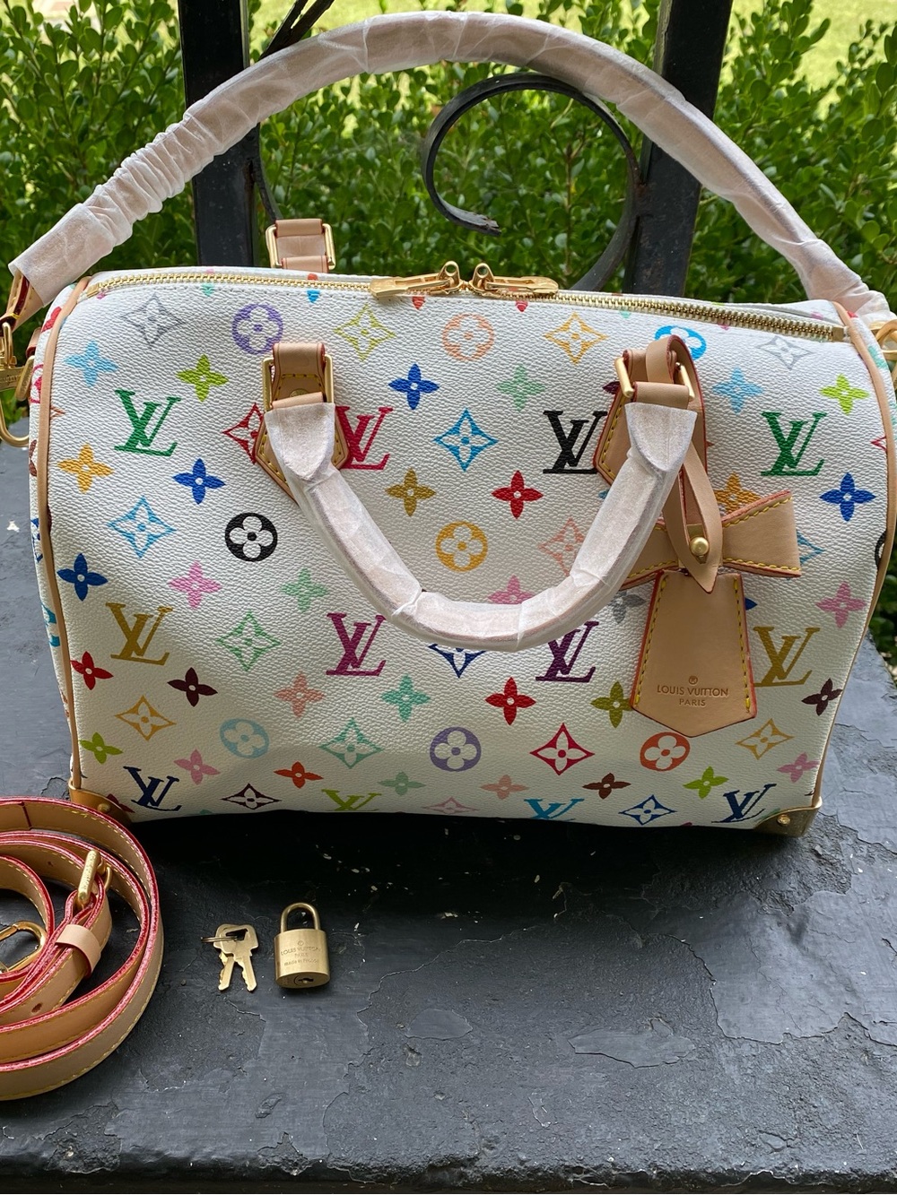 NOT AUTHENTIC Louis Vuitton White Multicolor Monogram Speedy Satchel